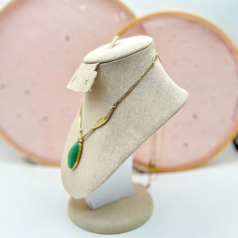 Chloe + Isabel Gold Tone Green Gilded Reeds Aventurine Pendant Necklace 30-33